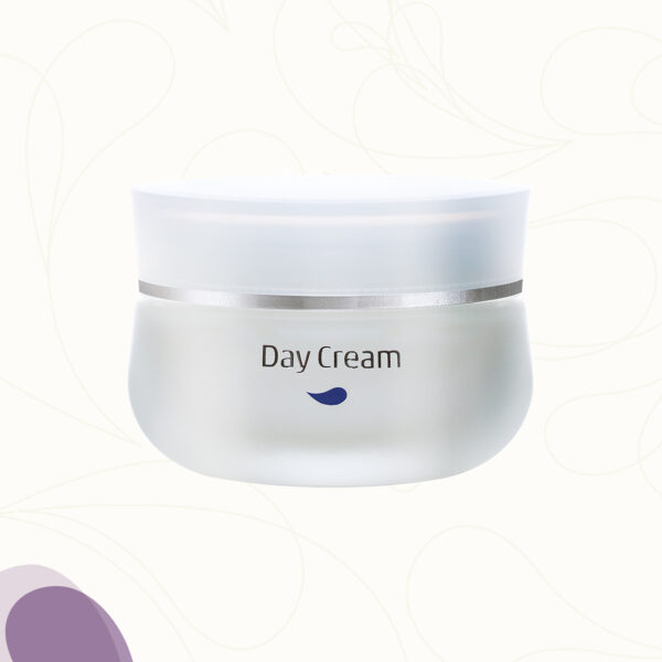 Die Herbacin Face Care Day Cream im 50 ml Tiegel ist eine Feuchtigkeitscreme mit Mandelöl, Jojobaöl, Sheabutter, Dex-Panthenol, Fucose-Biopolymer, Extrakten der Weißen Lupine, Carnosin, Vitamin E sowie weiteren Extrakten aus Aloe Vera, reifen Melonen und Ginseng